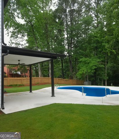 5061 Kingsbridge Pass, Powder Springs, GA 30127