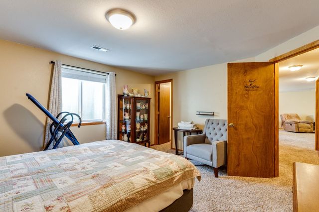 11302 W Carr Ct., Wichita, KS 67209