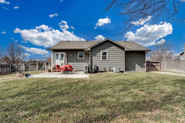 11302 W Carr Ct., Wichita, KS 67209