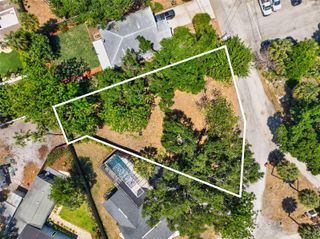 2604 N CLEVELAND STREET, Tampa, FL 33609