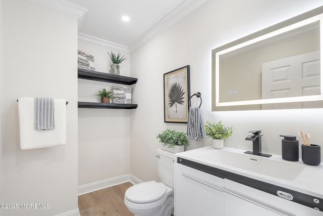 28 Tulip Court, Howell, NJ 07731