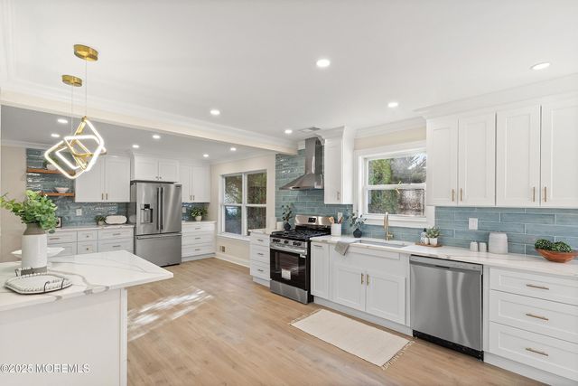 28 Tulip Court, Howell, NJ 07731