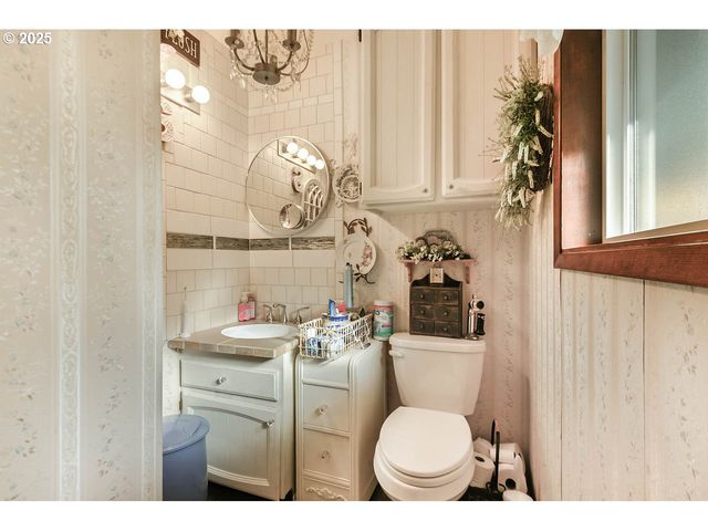 93200 EVERGREEN Rd, Astoria, OR 97103