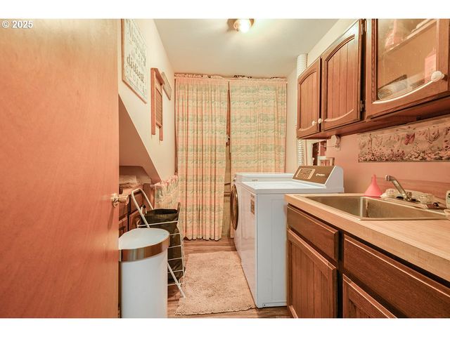 93200 EVERGREEN Rd, Astoria, OR 97103