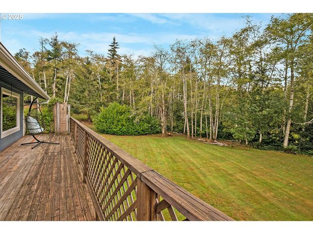 93200 EVERGREEN Rd, Astoria, OR 97103