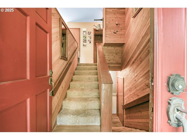 93200 EVERGREEN Rd, Astoria, OR 97103