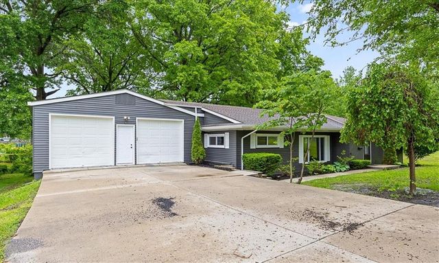 5105 S Marion Avenue, Independence, MO 64055