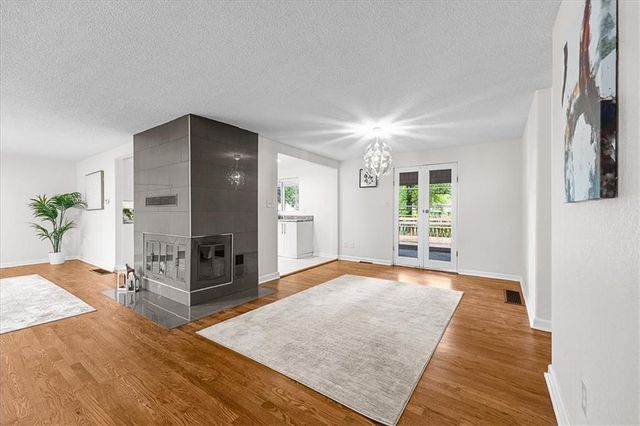 5105 S Marion Avenue, Independence, MO 64055