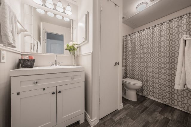 4415 Bellaire Drive S 203S, Fort Worth, TX 76109