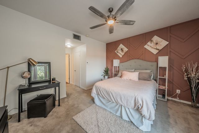 4415 Bellaire Drive S 203S, Fort Worth, TX 76109