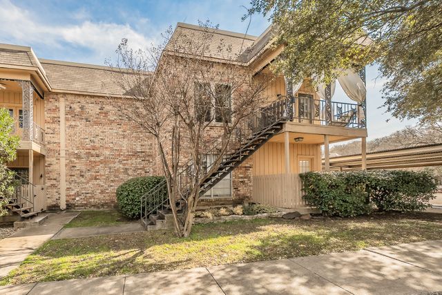4415 Bellaire Drive S 203S, Fort Worth, TX 76109
