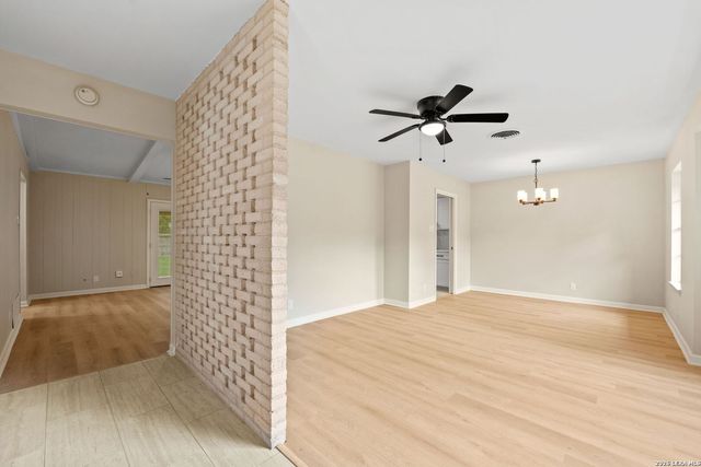 3114 Satellite Dr, San Antonio, TX 78217