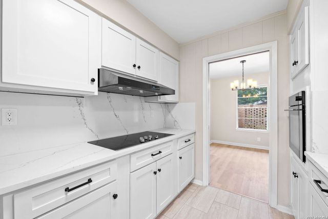 3114 Satellite Dr, San Antonio, TX 78217