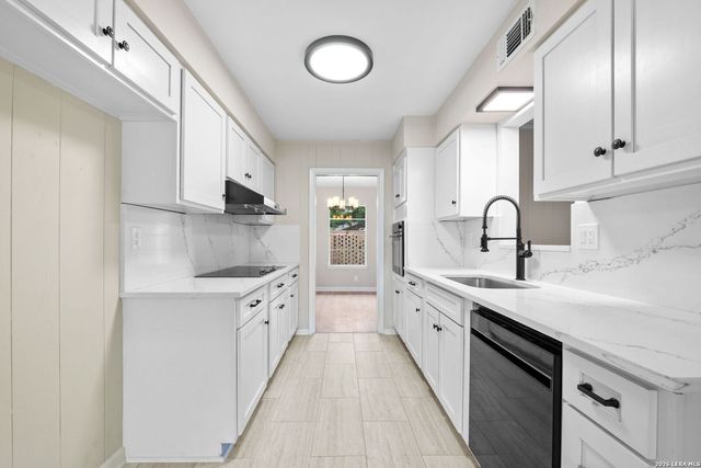 3114 Satellite Dr, San Antonio, TX 78217