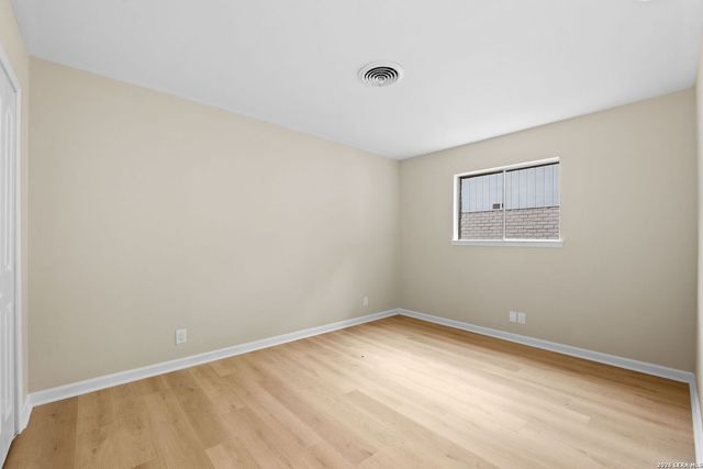 3114 Satellite Dr, San Antonio, TX 78217