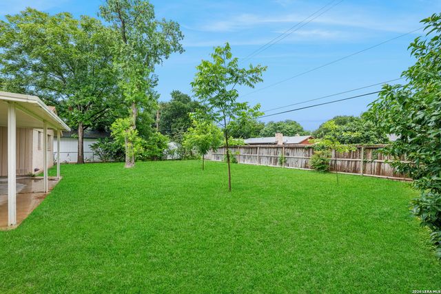 3114 Satellite Dr, San Antonio, TX 78217