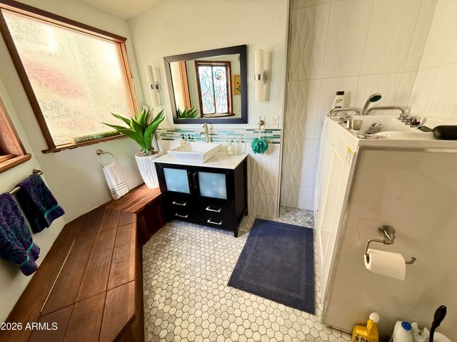 2639 N 28TH Place, Phoenix, AZ 85008