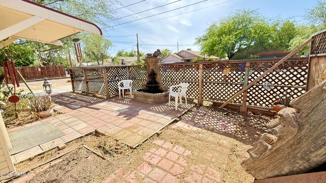 2639 N 28TH Place, Phoenix, AZ 85008