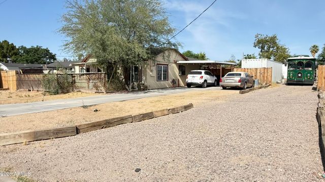 2639 N 28TH Place, Phoenix, AZ 85008