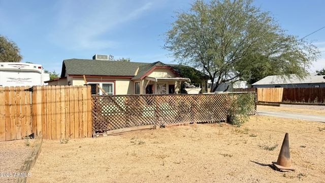 2639 N 28TH Place, Phoenix, AZ 85008