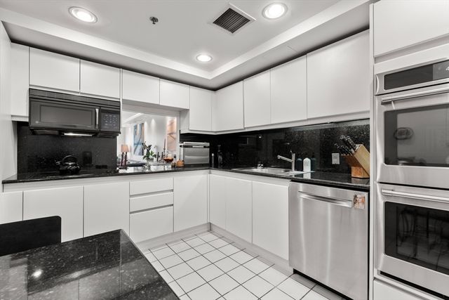 75-83 Cambridge Parkway 203, Cambridge, MA 02142