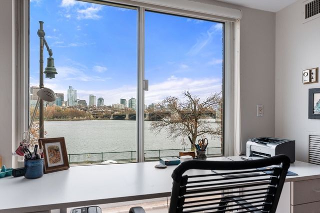 75-83 Cambridge Parkway 203, Cambridge, MA 02142