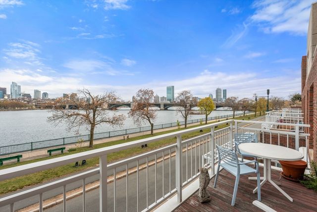 75-83 Cambridge Parkway 203, Cambridge, MA 02142