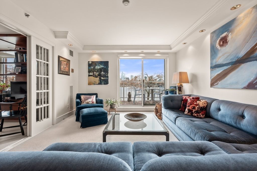 75-83 Cambridge Parkway 203, Cambridge, MA 02142