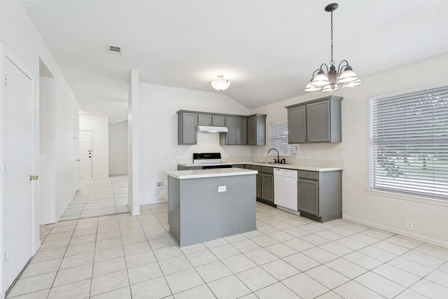 4501 Claret Court, Denton, TX 76226