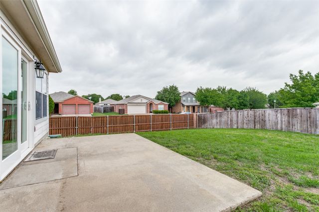 4501 Claret Court, Denton, TX 76226