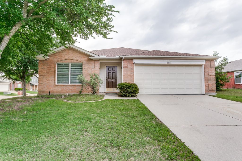 4501 Claret Court, Denton, TX 76226