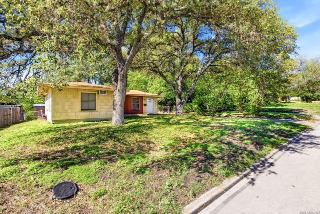 602 BYRNES DR, San Antonio, TX 78209