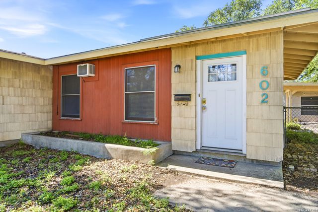 602 BYRNES DR, San Antonio, TX 78209