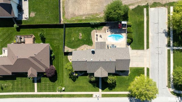 6201 Willow Springs Road, Springfield, IL 62712