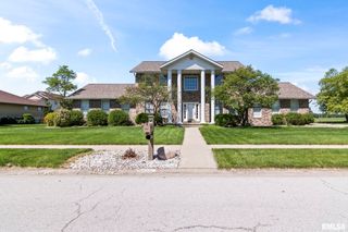 6201 Willow Springs Road, Springfield, IL 62712