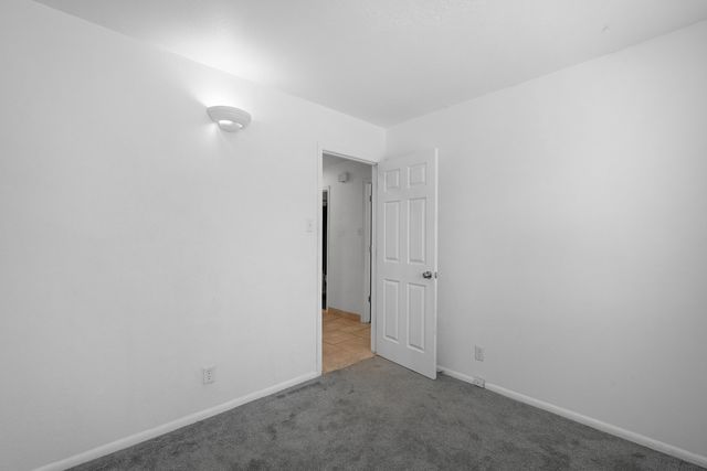 241 Shirley Street NE, Albuquerque, NM 87123
