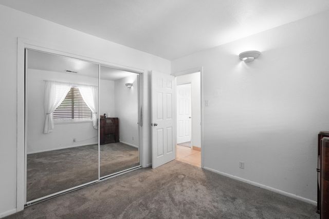 241 Shirley Street NE, Albuquerque, NM 87123