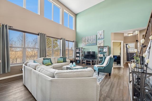 3 Birchwood Court, Lake In The Hills, IL 60156