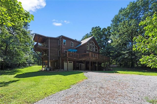 389 NW 1851st Road, Kingsville, MO 64061