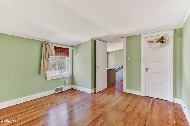 1817 Nott Street, Schenectady, NY 12309