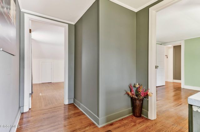 1817 Nott Street, Schenectady, NY 12309