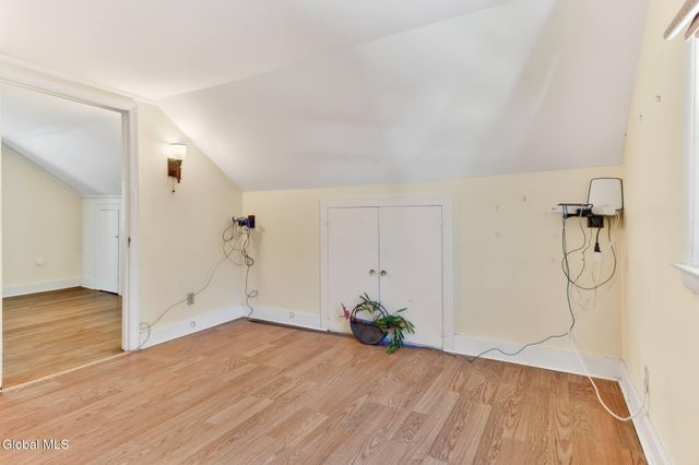 1817 Nott Street, Schenectady, NY 12309