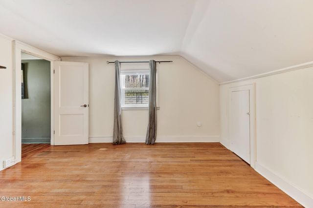 1817 Nott Street, Schenectady, NY 12309