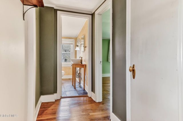 1817 Nott Street, Schenectady, NY 12309
