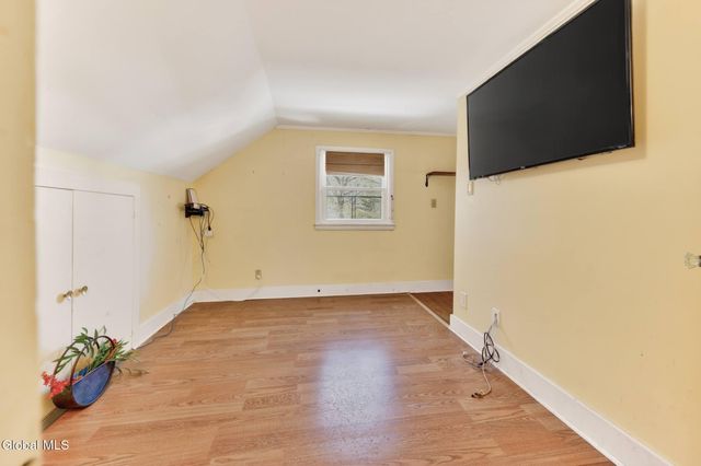 1817 Nott Street, Schenectady, NY 12309