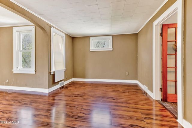 1817 Nott Street, Schenectady, NY 12309