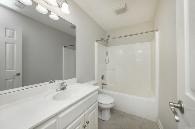 37 Mustang Drive, Cabot, AR 72023