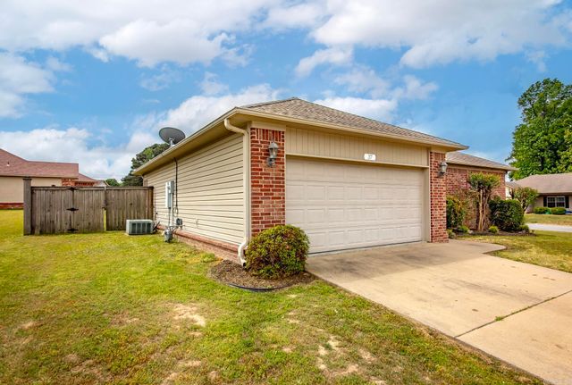 37 Mustang Drive, Cabot, AR 72023