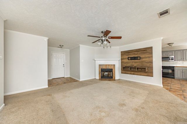 37 Mustang Drive, Cabot, AR 72023