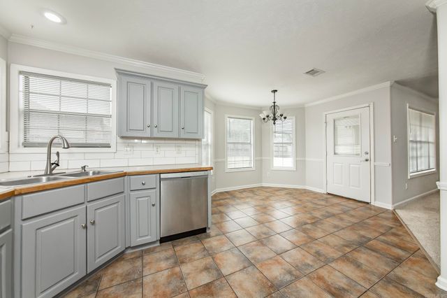 37 Mustang Drive, Cabot, AR 72023